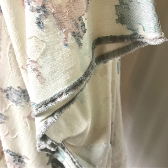 Kimono.... really unique - Picture 3 of 3